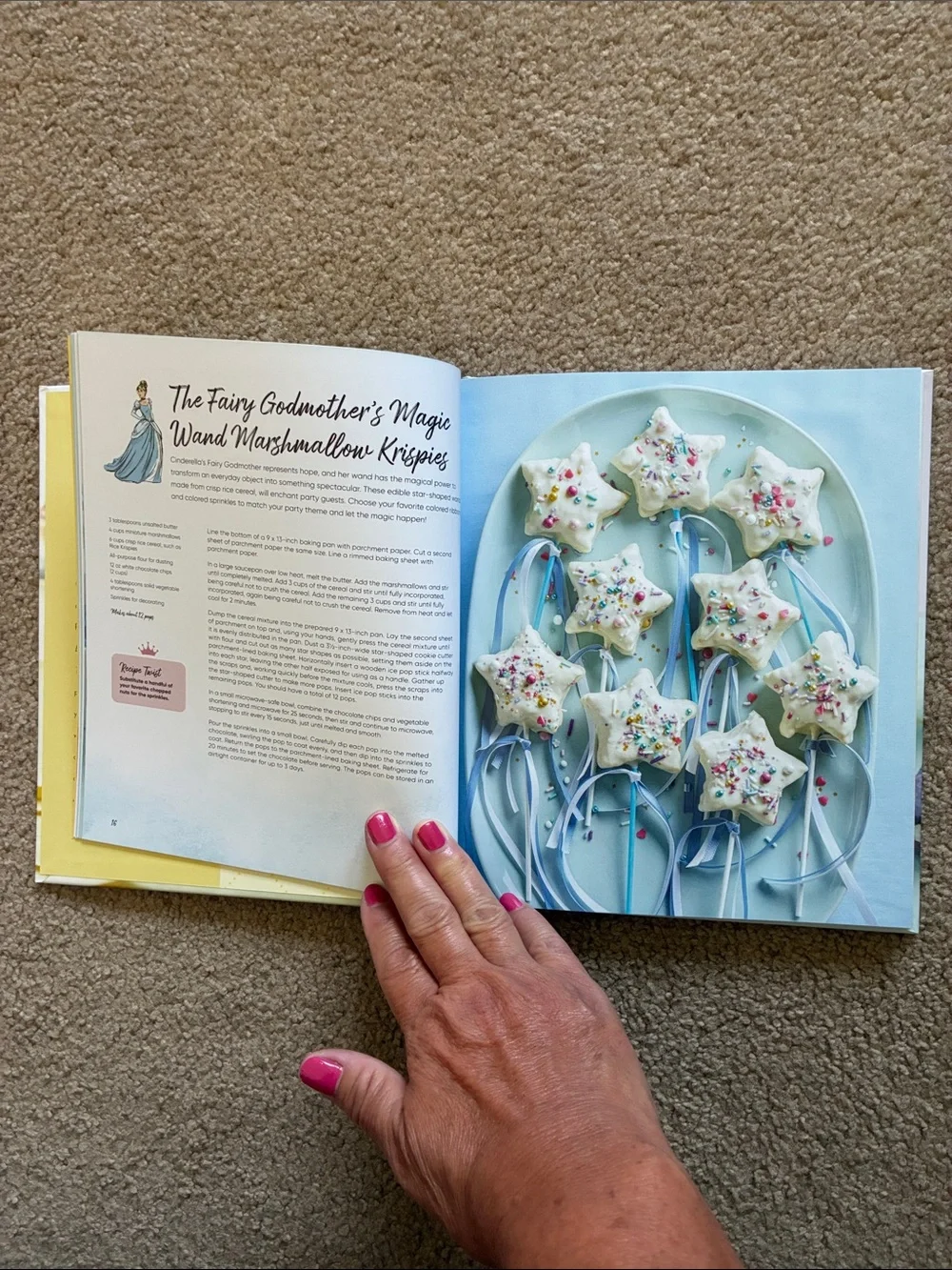 Book “Disney Princess Baking”
